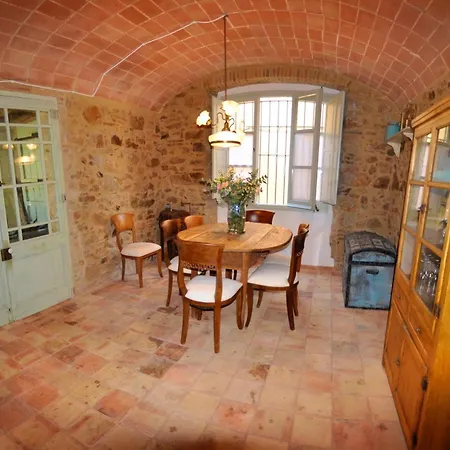 Holiday home Bufas *